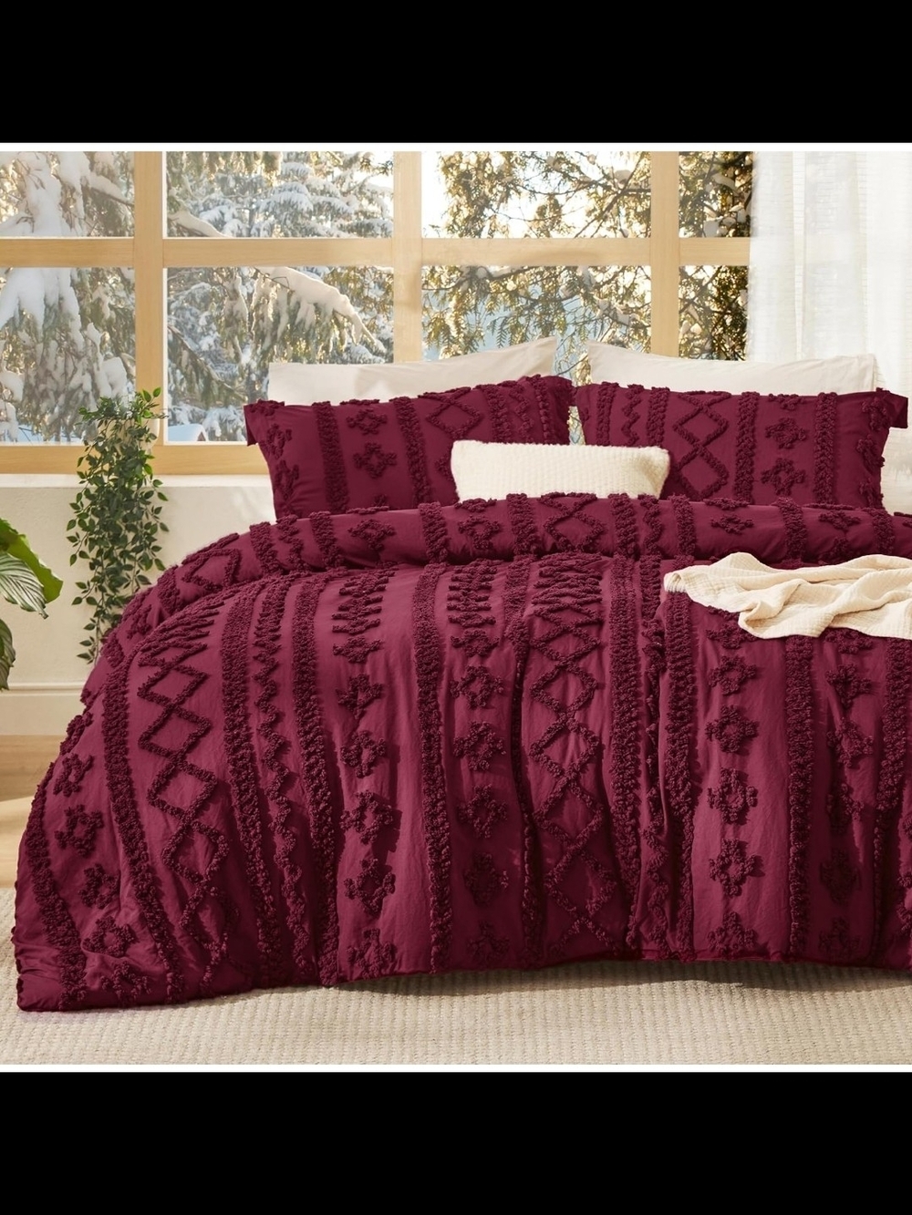 Plush Textured Tufted Comforter - Burgundy